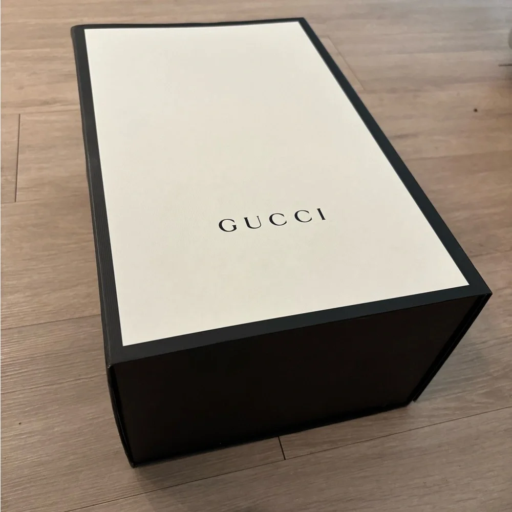 Gucci Purse Box - Picture 2 of 3